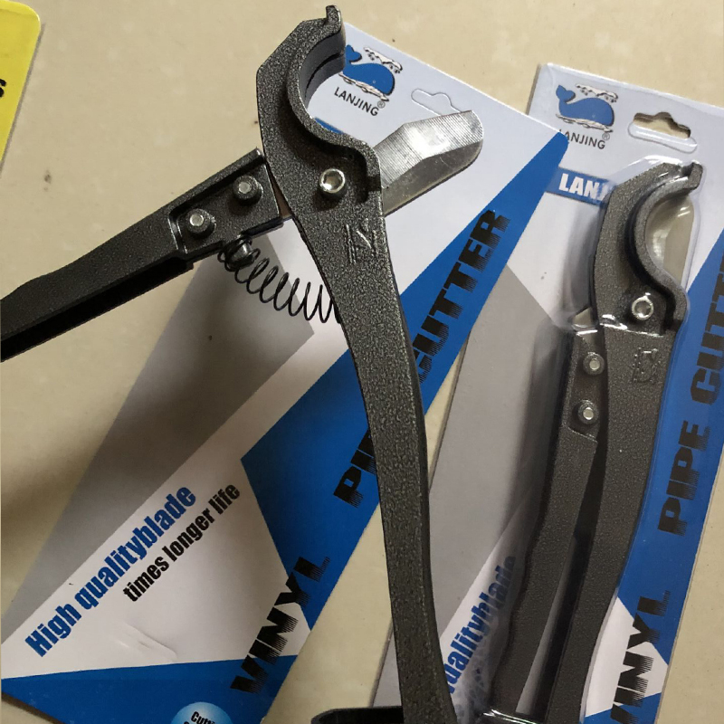 Pipe cutter quick scissors ppr quick scissors pvc pipe line pipe pipe cutter cutter replacement blade Electrical pliers
