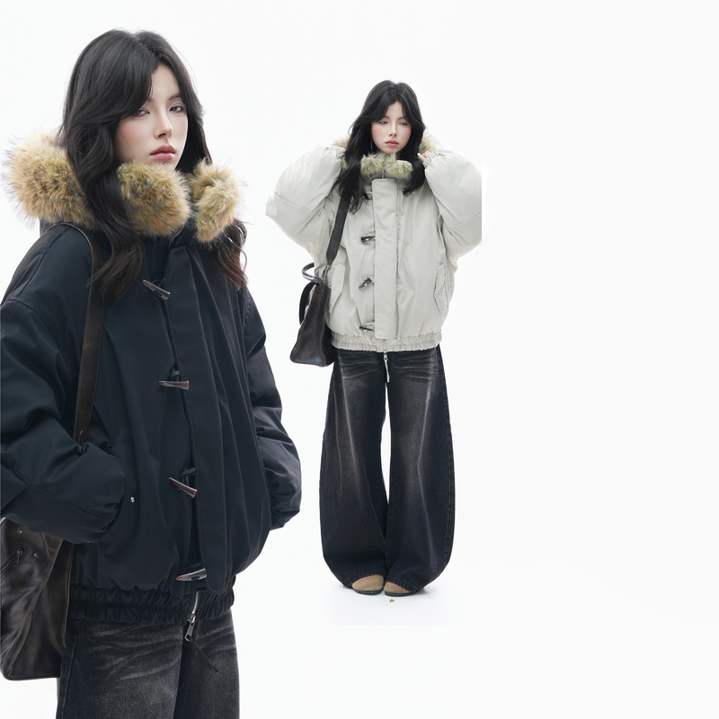 【Sitting on the Mountain and Watching It Empty Out】Vibe Style Mountain Carving Fur Collar Cotton Coat for Women, Retro Design, Horn Button, Warm Cotton Clothing, Trendy