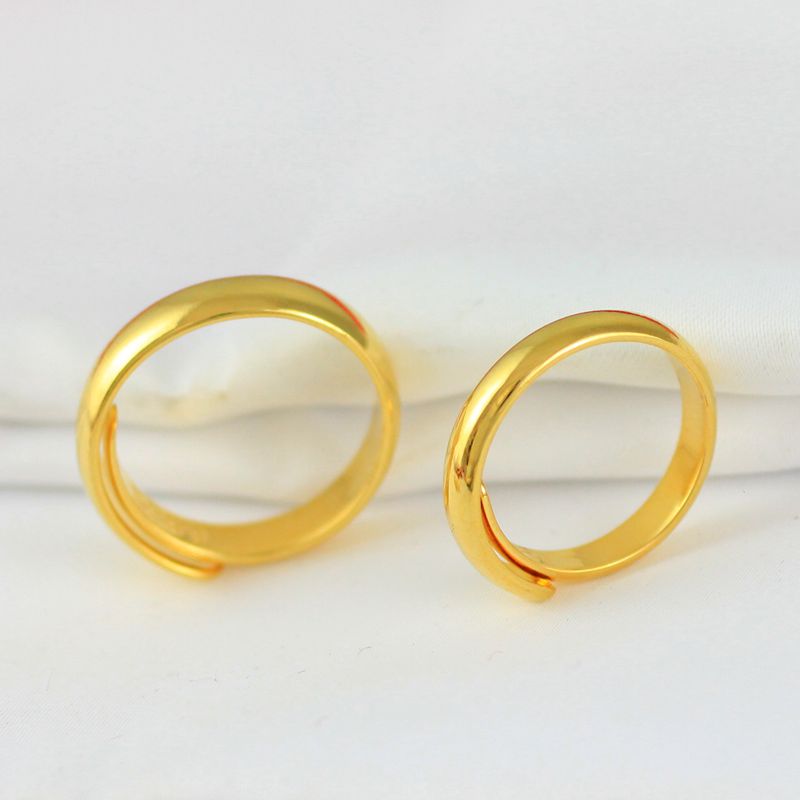 Euro Coin Gold Glossy Ring Wedding Rings Đồng thau mạ vàng A68 Cặp đôi Nhẫn đơn giản Nhẫn nhẫn kim tiền pnj