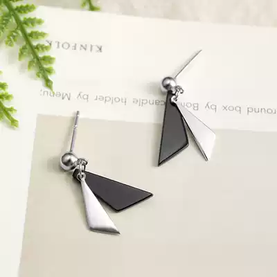 Geometric design black and white triangle Korea 925 sterling silver ear needle simple design personality female earring temperament
