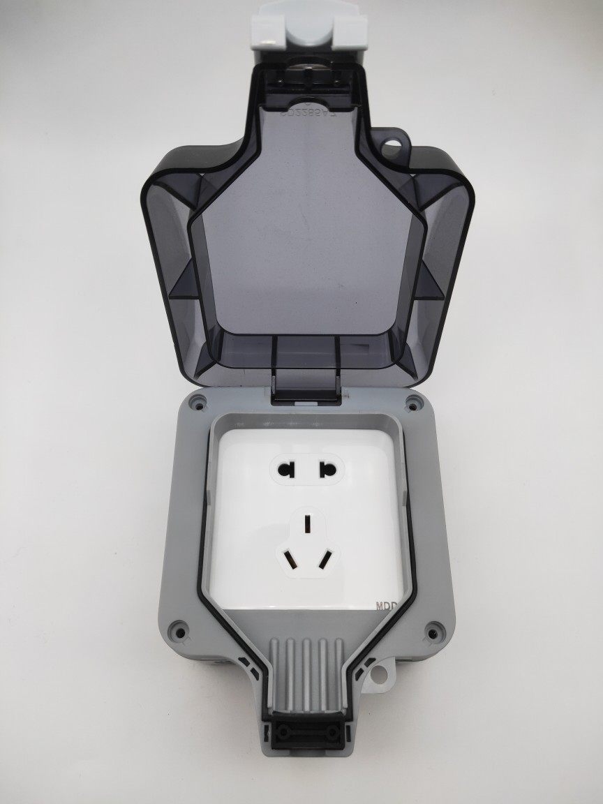 Outdoor waterproof socket outdoor 86 type surface mounted rainproof open-air five-hole socket splash-proof junction box power bathroom box