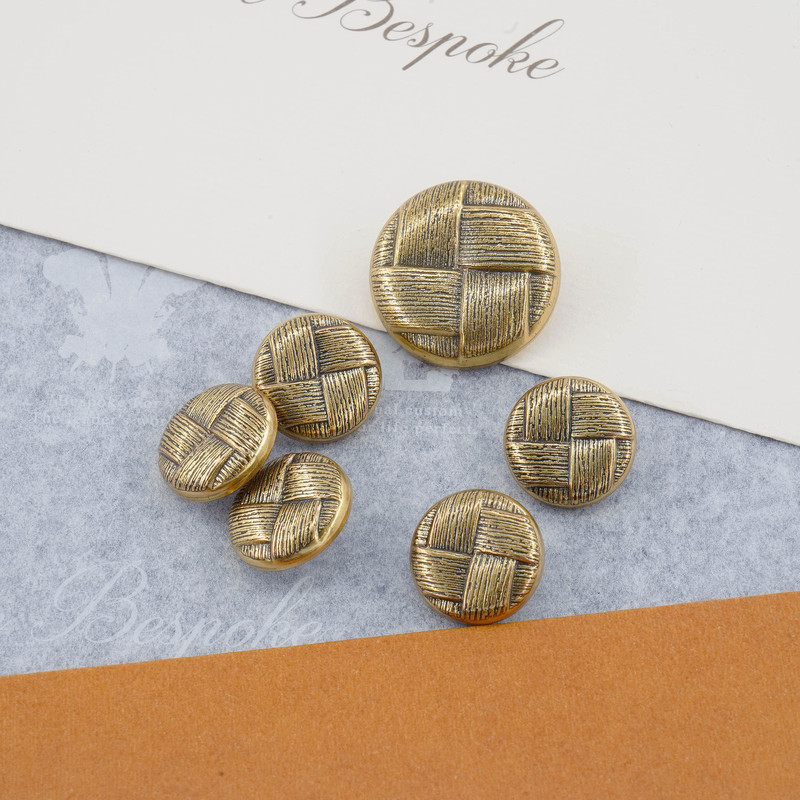 Laiko Haute Couture 25Ss European and American Celine-Style Metal Hand-Sewn Buttons for Women's Coats, Accessories for Suit Jackets, Woolen Coats Laiko Haute Couture 25Ss European and American Celine-Style Metal Hand-Sewn Buttons for Women's Coats, Accessories for Suit Jackets, Woolen Coats