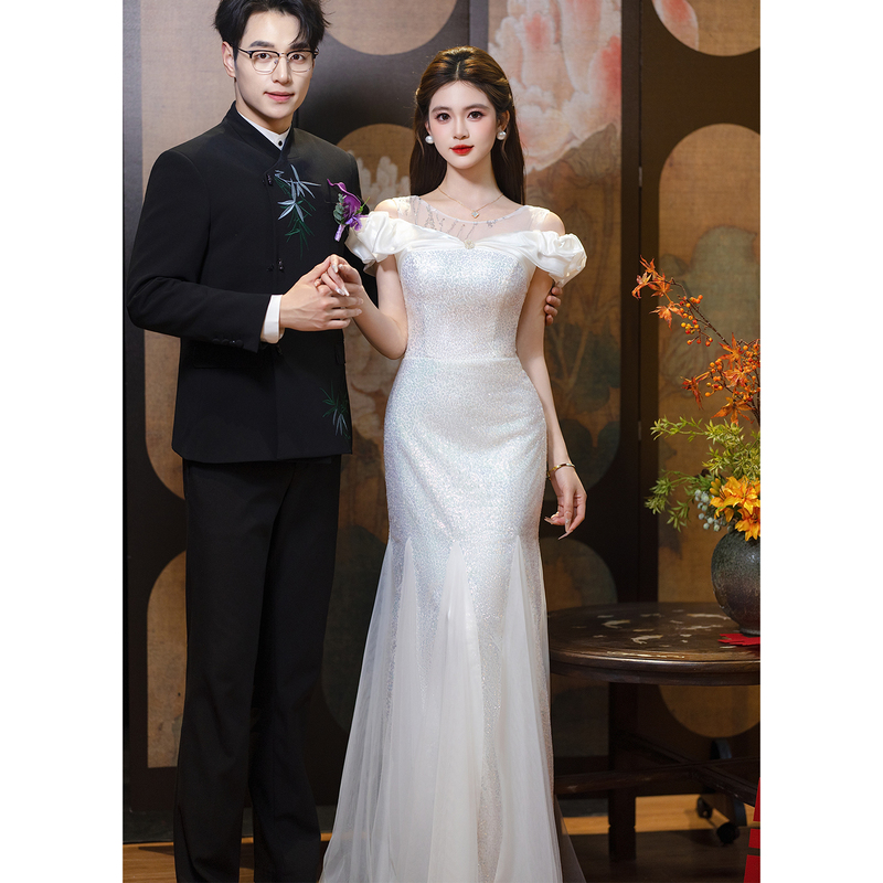 One-Shoulder Light Wedding Dress, French Engagement Banquet Dress, 2026 New Style, Light Luxury, Going Out to Receive Guests, Fishtail, Niche, High-End Feel