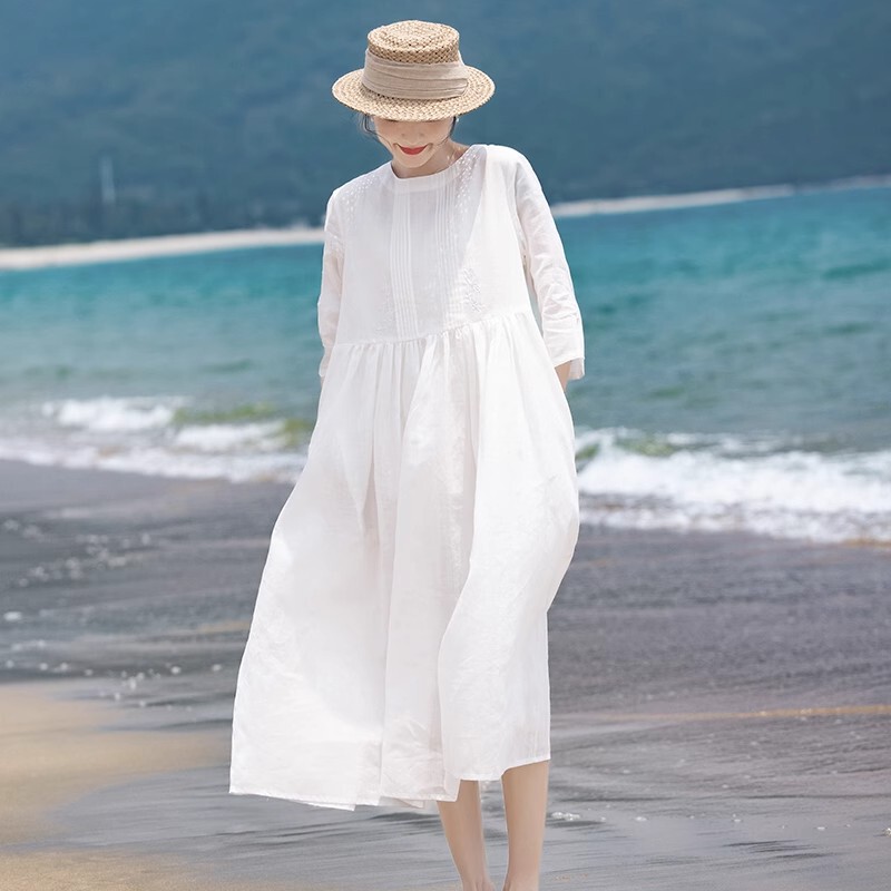 Light and Elegant Embroidered White Dress for Women 2025 Summer New Classy Cotton and Linen Artistic Plus Size Women's Long Dress