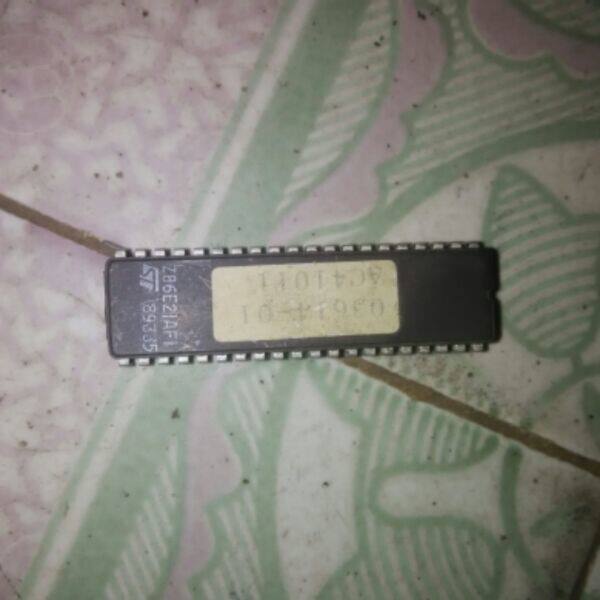 Z86E21AFI original imported storage class ceramic mirror chip CDIP40