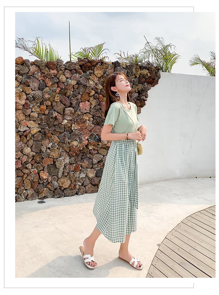 VK旗艦店 韓系休閒圓領T恤高腰格子半身裙套裝短袖裙裝
