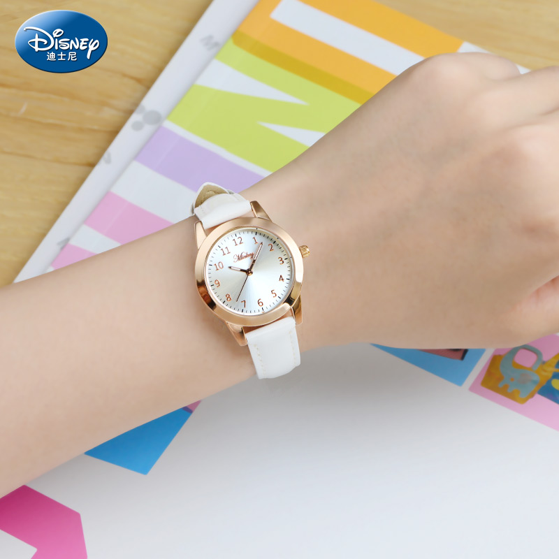 Montre bracelet pour Femme DISNEY    - Ref 3271154 Image 1