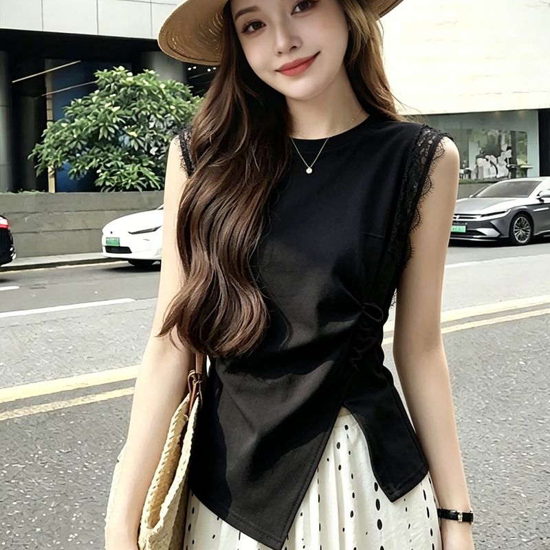 Trendy Lace Patchwork Ruched Waist Slit Top 2026 Summer New Fashion Versatile Design T-Shirt for Women