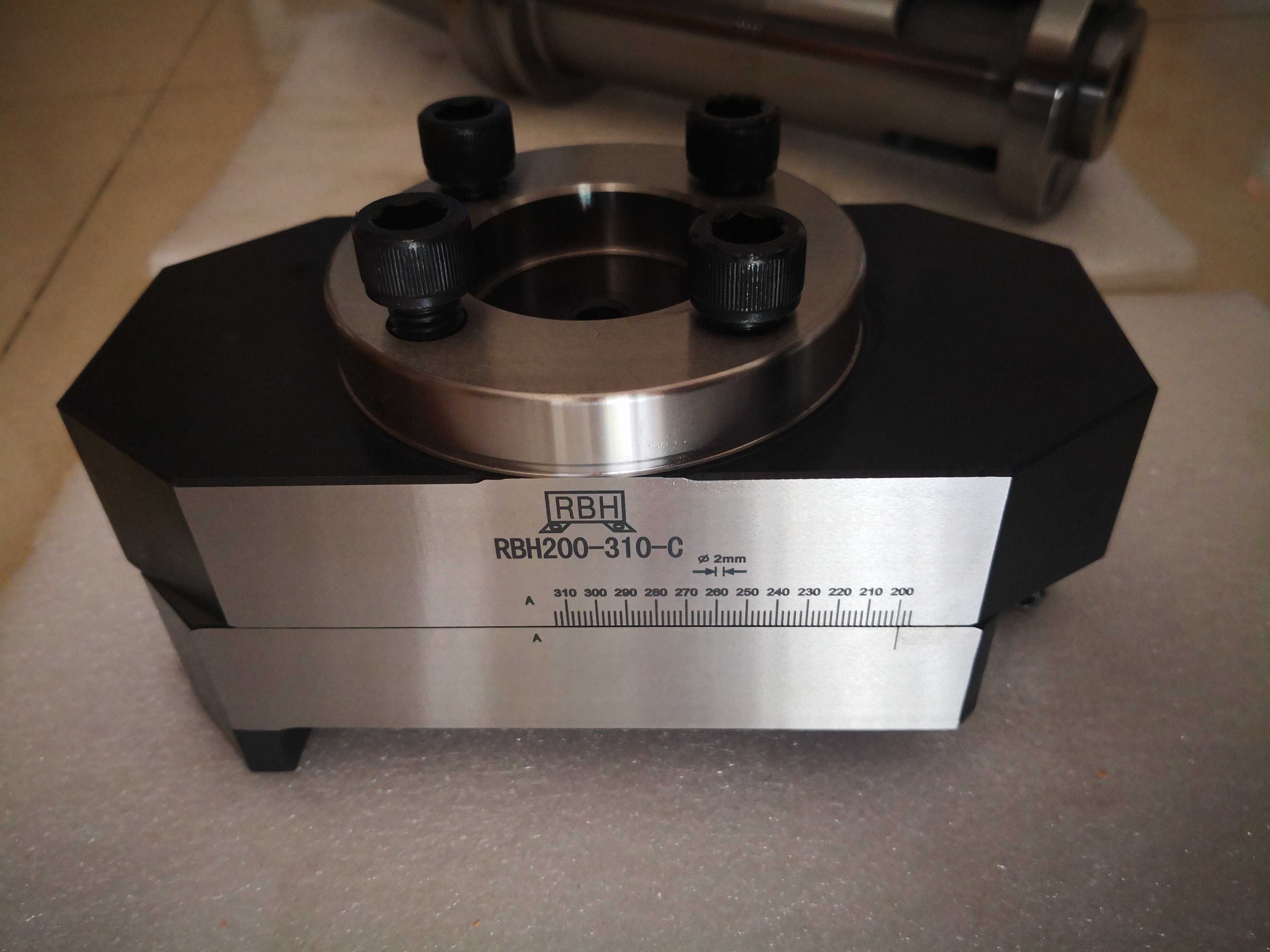 Large aperture boring knife roughing fine-tuning finishing CNC boring knife RBH200-310CBH300-410-TP08