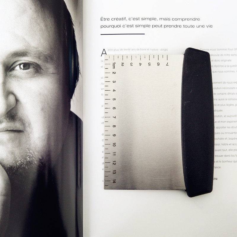 Stainless steel flour scraper scale cutting knife cake cream scraper scraper nougat cutter baking tool