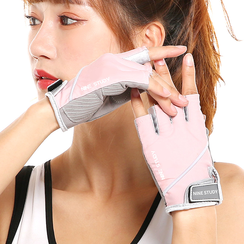 Fitness gloves Half finger sports Men and women thin section Training Cycling single bars cause upward yoga non-slip breathable summer