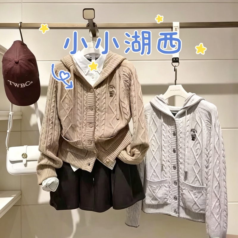 Little Bear 2026 Winter New Women's College Style Hooded Knitted Cardigan Ttkc26A49A2Bhk 1380