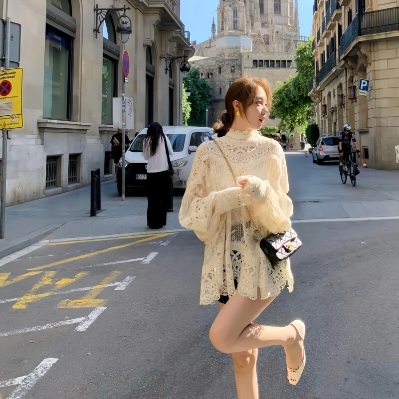 【French-Style Soft Lace】 Romantic Highlight! Full Lace Top for Women, Early Autumn Design, High-End Hollow-Out Shirt 【French-Style Soft Lace】 Romantic Highlight! Full Lace Top for Women, Early Autumn Design, High-End Hollow-Out Shirt