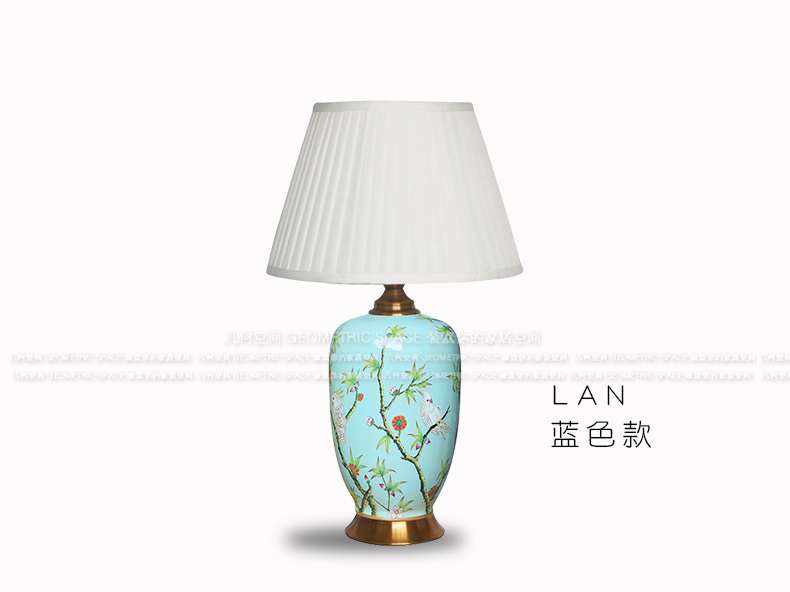 American country painting of flowers and the parrot ceramic desk lamp warm romantic rural wind villa hotel bedroom nightstand lamp