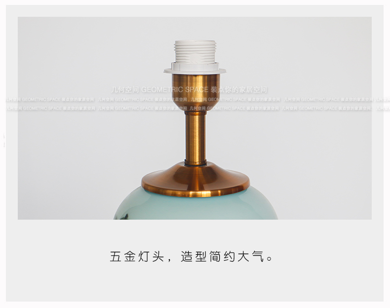 New Chinese style shadow blue lotus ceramic desk lamp hand - made Chinese wind restoring ancient ways home warm sitting room place of bedroom the head of a bed