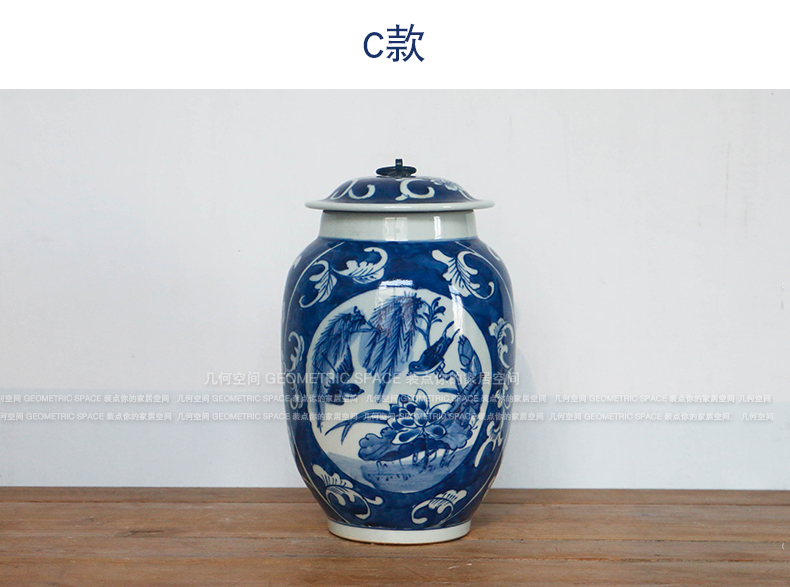 Blue and white porcelain painting of flowers and birds ceramic storage jar of archaize of new Chinese style household porch rich ancient frame handicraft furnishing articles