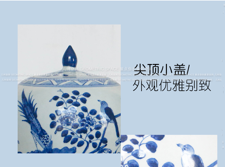 New Chinese style hand made blue and white porcelain ceramic white gourd storage tank classical home porch example room adornment is placed