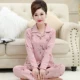 Bộ đồ ngủ mùa xuân và mùa hè cho phụ nữ trung niên và cao tuổi cotton thuần dài tay dài tay mẹ chồng người mẹ trung niên mỏng áo nịt phục vụ tại nhà - Pyjama