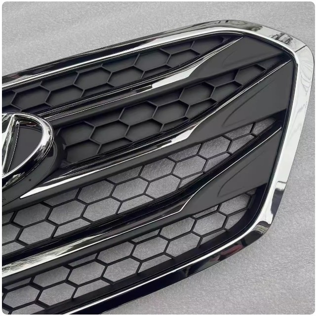 Suitable for Beijing Hyundai 13-15 IX35 center grille front face ventilation decorative mesh spray paint electroplated grille