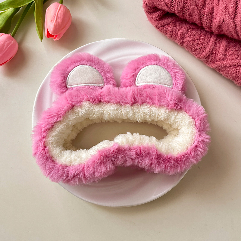 images 36:Strawberry-cute cute bear shampooed female swutter mask beam hair band 2022 new red hair card