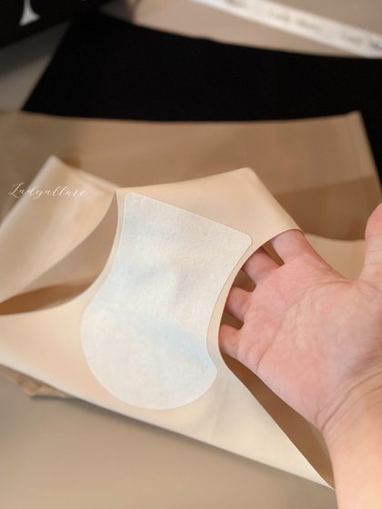 穿瑜伽裤也无印记的！真正的无痕内裤！2024新款黑科技奶皮质感女