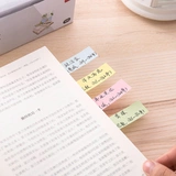 Милая многоцветная маленькая самоклеющаяся заметка