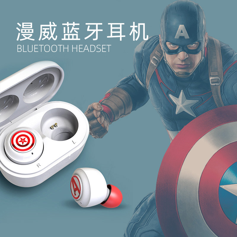 Send men boyfriend boys light luxury Birthday gifts Christmas Christmas Eve New Year's Day Practical holiday gifts