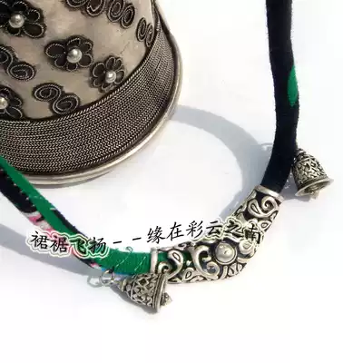 Ethnic style necklace hollowed out old silver jewelry fabric copper bell buckle necklace