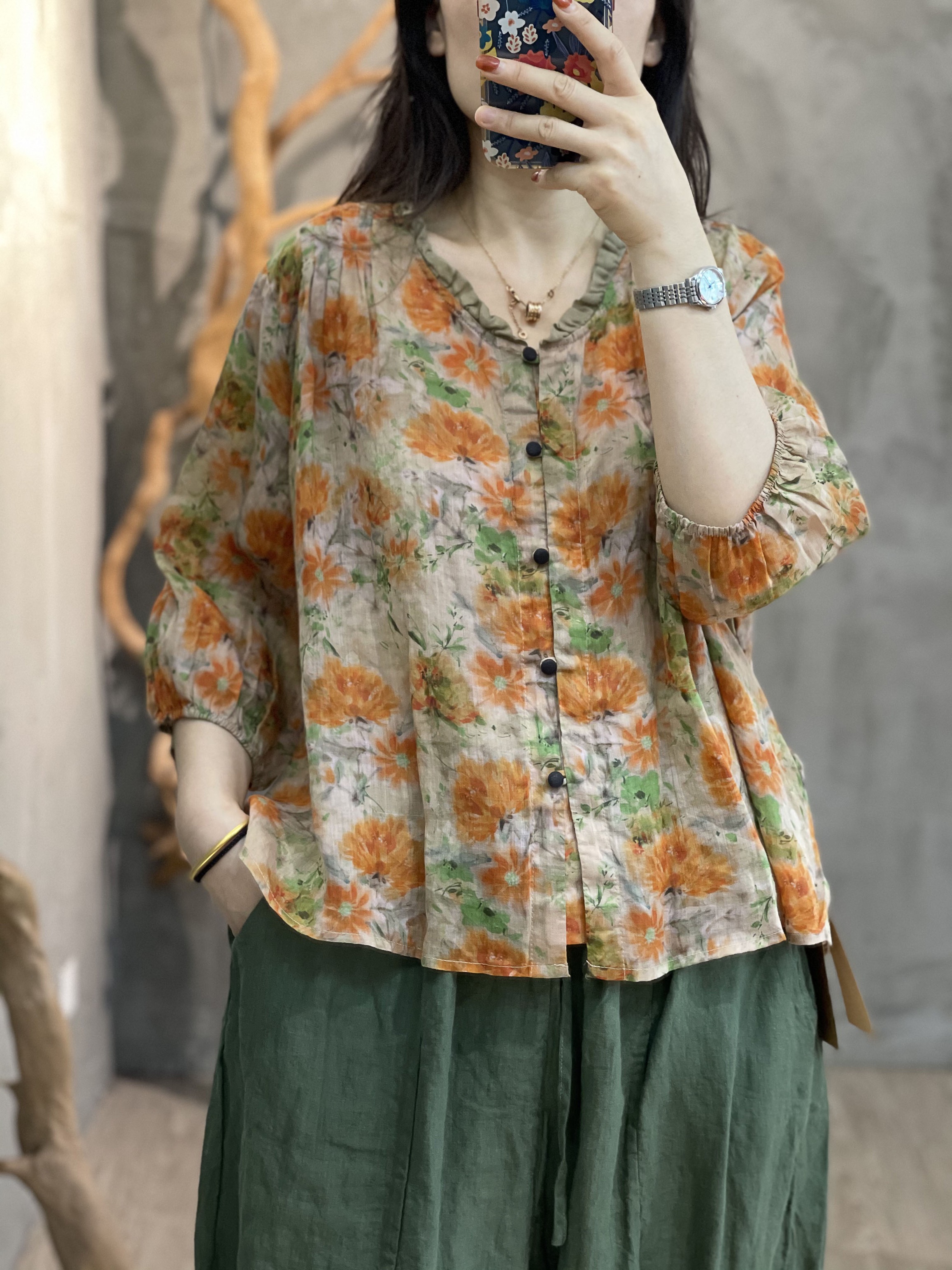Light and thin breathable jacket for leisure, T-shirt, loose fit Light and thin breathable jacket for leisure, T-shirt, loose fit