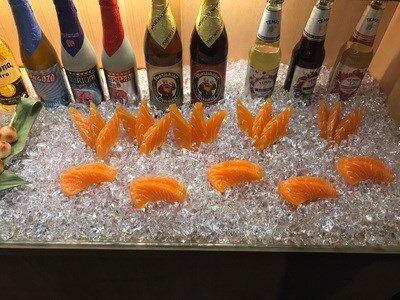 Simulation fake cabinet salmon fillet sashimi sushi model display home decoration shop display window