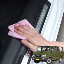 Suitable for Iveco proud Wolfson Turin car door sill strips anti-step protection high-grade anti-scratch stickers anti-collision strips