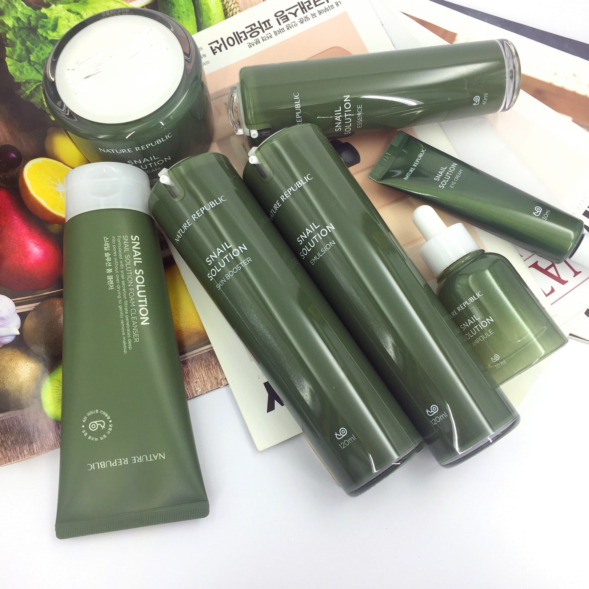 NatureRepublic Natural Paradise Snail Toner Lotion Cream Essence Cleanser Cosmetic Set