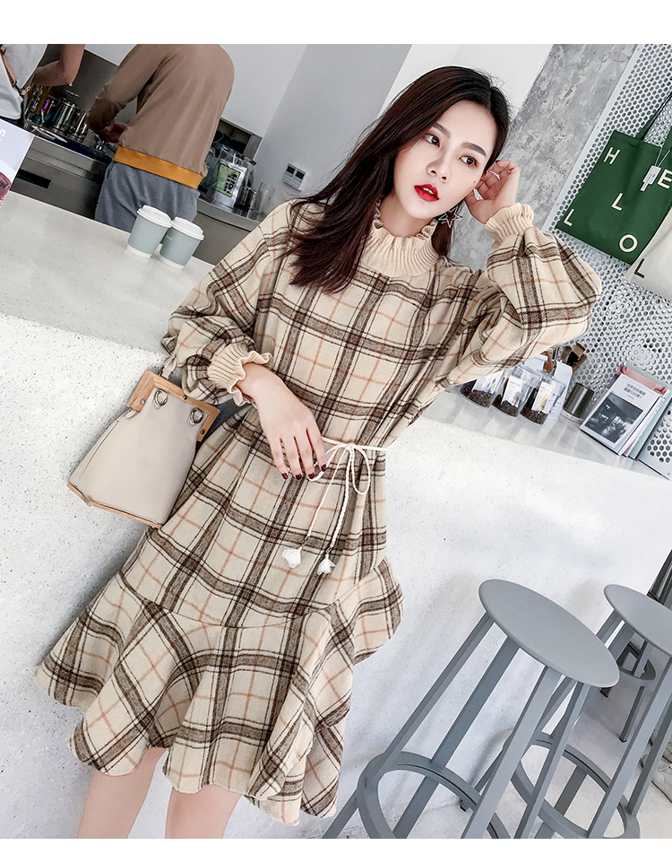 VK旗艦店 韓系格紋毛呢拼接針織荷葉邊魚尾長袖洋裝
