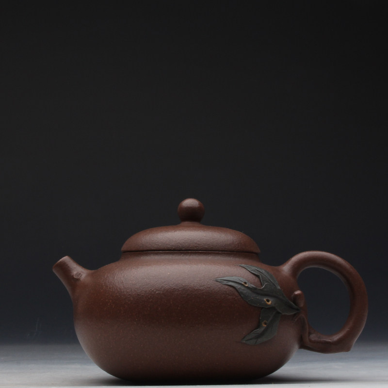 Taiwan returning old purple sand pot, famous master Ge Mingxian's early first factory all hand-made peach leaf pot