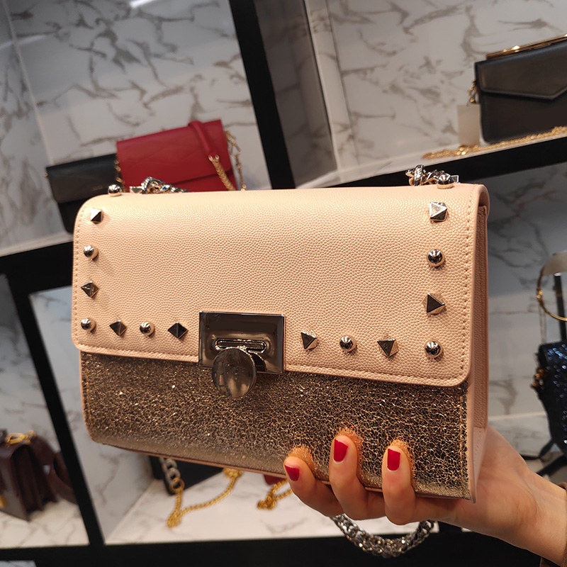 Authentic ck túi nhỏ sao túi nữ đính đinh tán giới hạn túi đeo vai nước ngoài cao cấp chuỗi xiên túi nhỏ vuông - Túi xách nữ ví louis vuitton