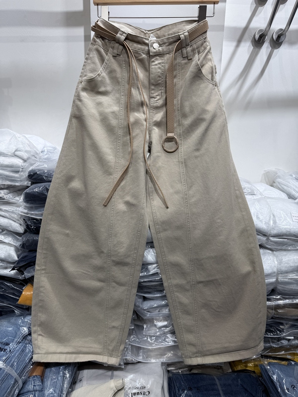 European Style Loose Fit Scimitar Jeans for Women 2026 Spring/Summer New Lazy Style Slimming Wide-Leg Casual Pants Cc2609