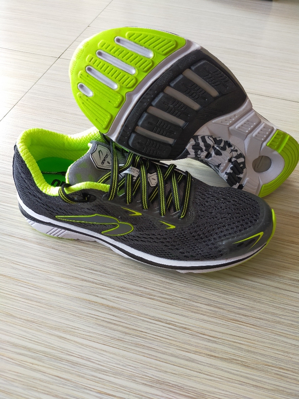 Newton Newton Marathon Forefoot Running Shoes, Lightweight and Breathable Sports Shoes, Supportive and Cushioning Running Shoes Newton Newton Marathon Forefoot Running Shoes, Lightweight and Breathable Sports Shoes, Supportive and Cushioning Running Shoes