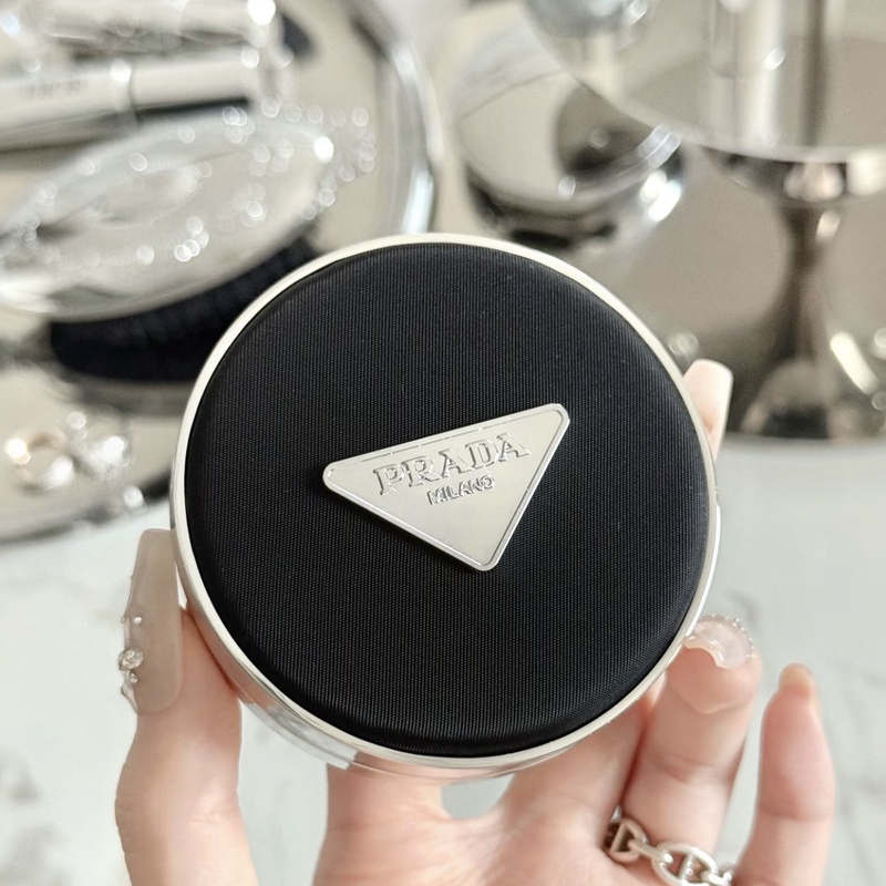 Strength and Beauty Coexist｜Prada Nylon Cushion Ln10/Lc5 Is Delicate, Long-Lasting, and Does Not Remove Makeup