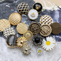 Net red small daisy with metal button buttons Joker fashion personality jacket shirt suit decoration