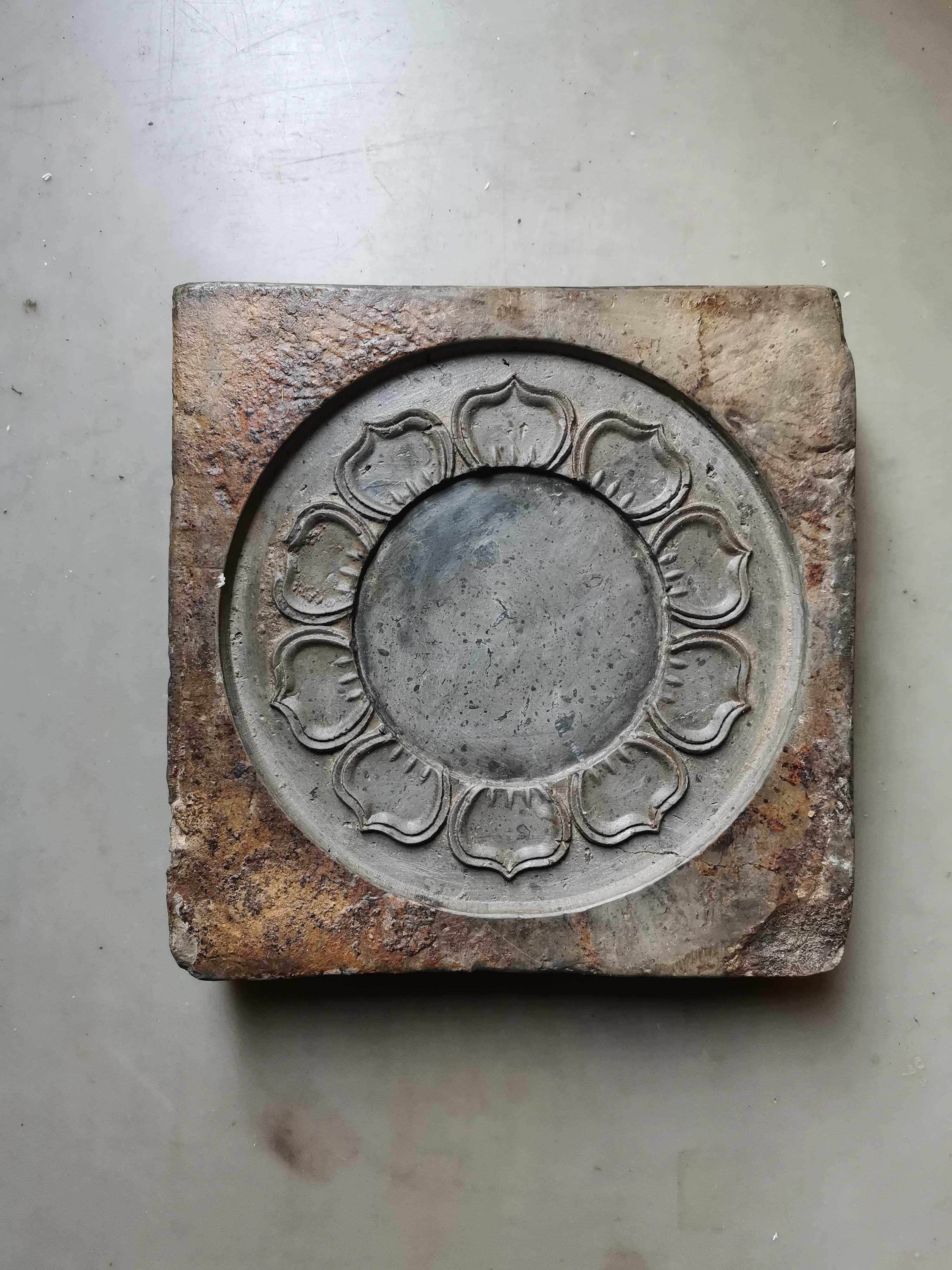 Han brick tile tea table ancient brick inkbed pot bearing dry bubble table base lotus seat