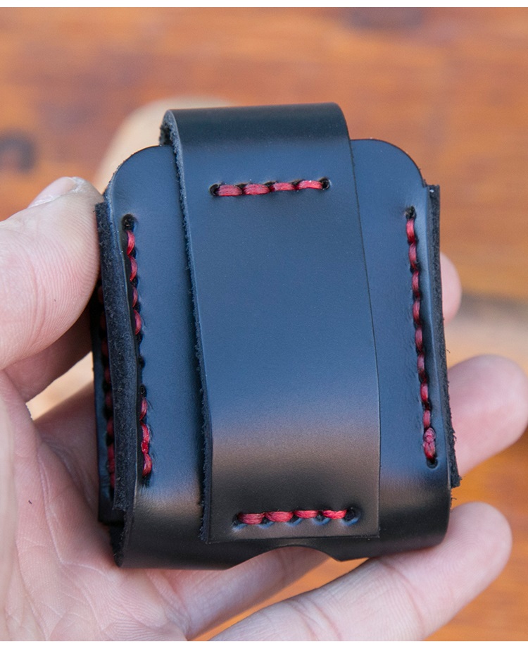 Zippo bao da cháy túi Zhibao nhẹ hơn bảo vệ bao da retro xách tay màu đen da thủ công tùy chỉnh Zorro - Bật lửa bật lửa