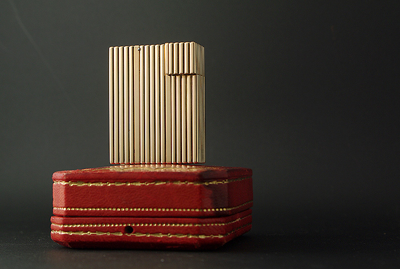 Original box Perfect pint 1930s French Cartier Cartier 18k gold antique lighter kerosene lighter