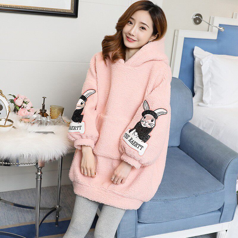 Pregnant women's winter clothing suit fashion models 2021 autumn and winter models of lamb sweater and women's cashmere thickened loose with large size for pregnancy