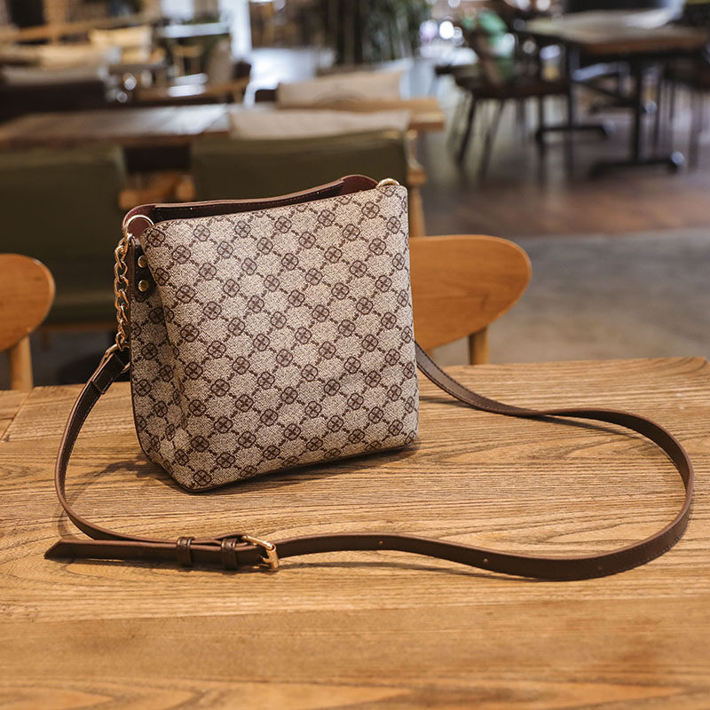 Tide bag bag girl is a new Han edition 2022 fashion bag with soft skin lady bucket bag bag bag bag