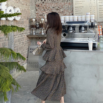 Via Vela skirt Women 2021 new cake dress full of legs under the chest French floral vintage dress