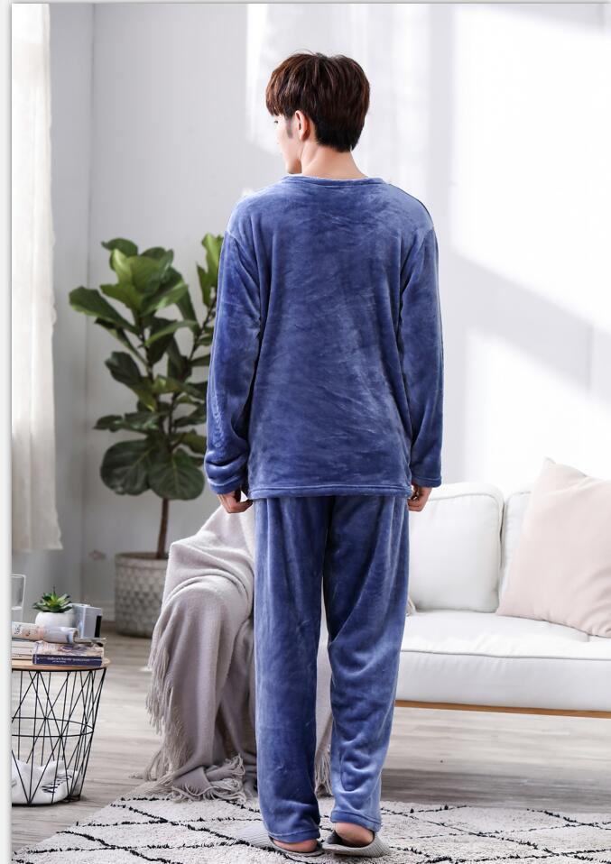 Đồ ngủ mùa thu nam mùa thu và mùa đông flannel dày thanh niên lông cừu san hô có thể được mặc bên ngoài mùa xuân và mùa thu dịch vụ nhà dài tay bộ khủng long dễ thương