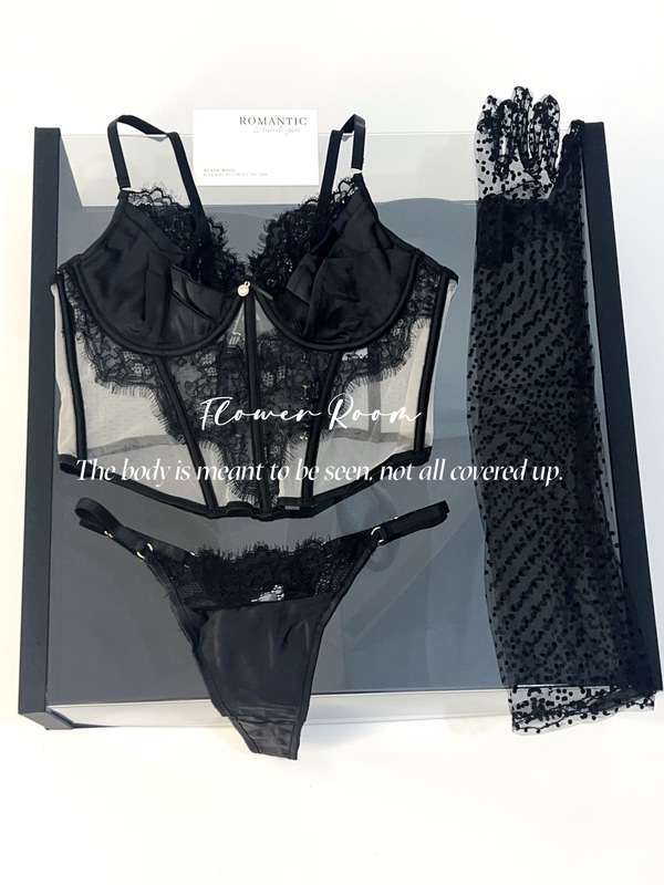 Flower Room【Unparalleled Spy】Sexy and Pure Desire Eyelash Lace Fishbone Design Mature Lingerie Set