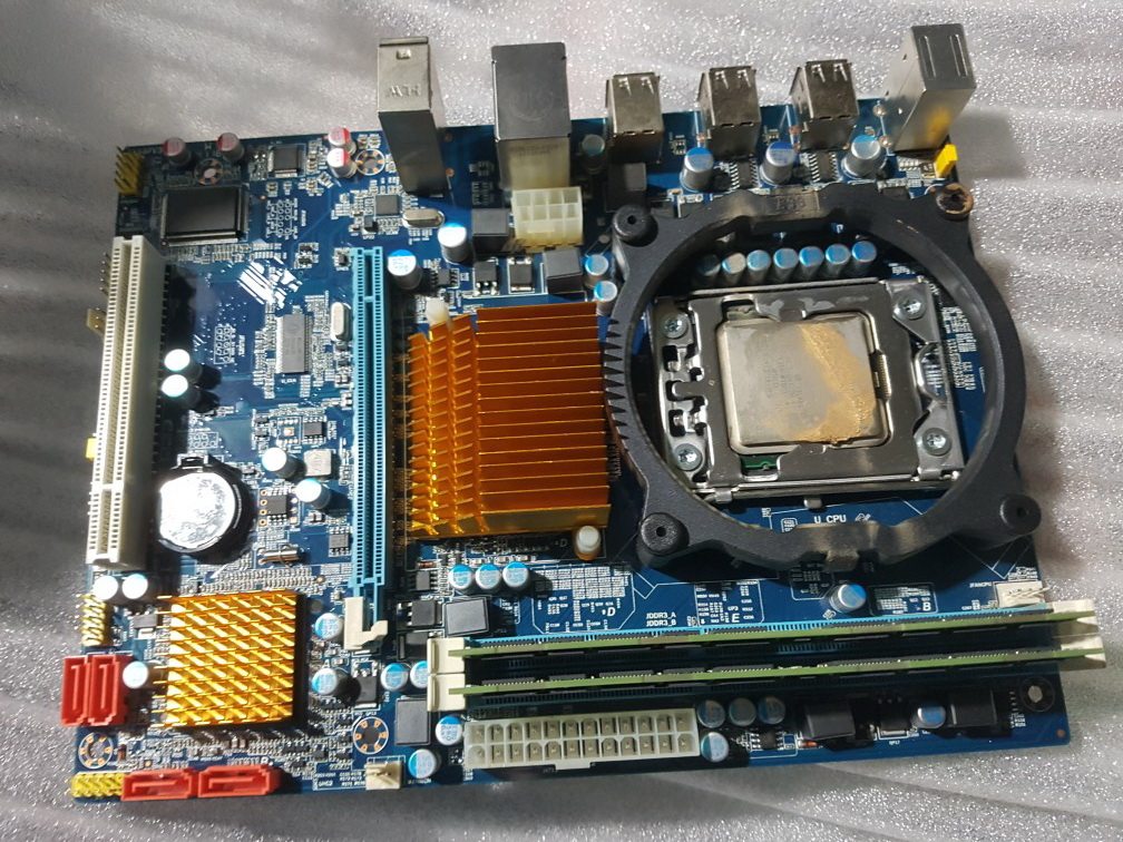 Motherboard Ecc