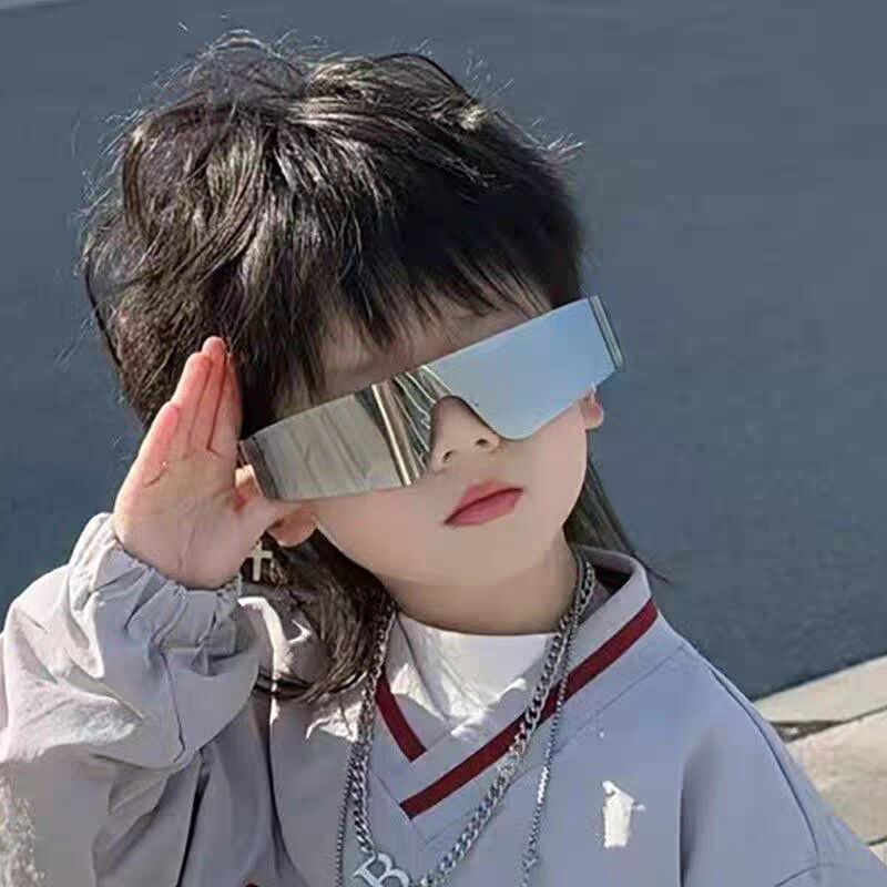 Children's Sunglasses, Fashionable Boys' Futuristic Tech Punk Glasses, Boys and Girls' Catwalk Performance One-Piece Sunglasses, Trendy