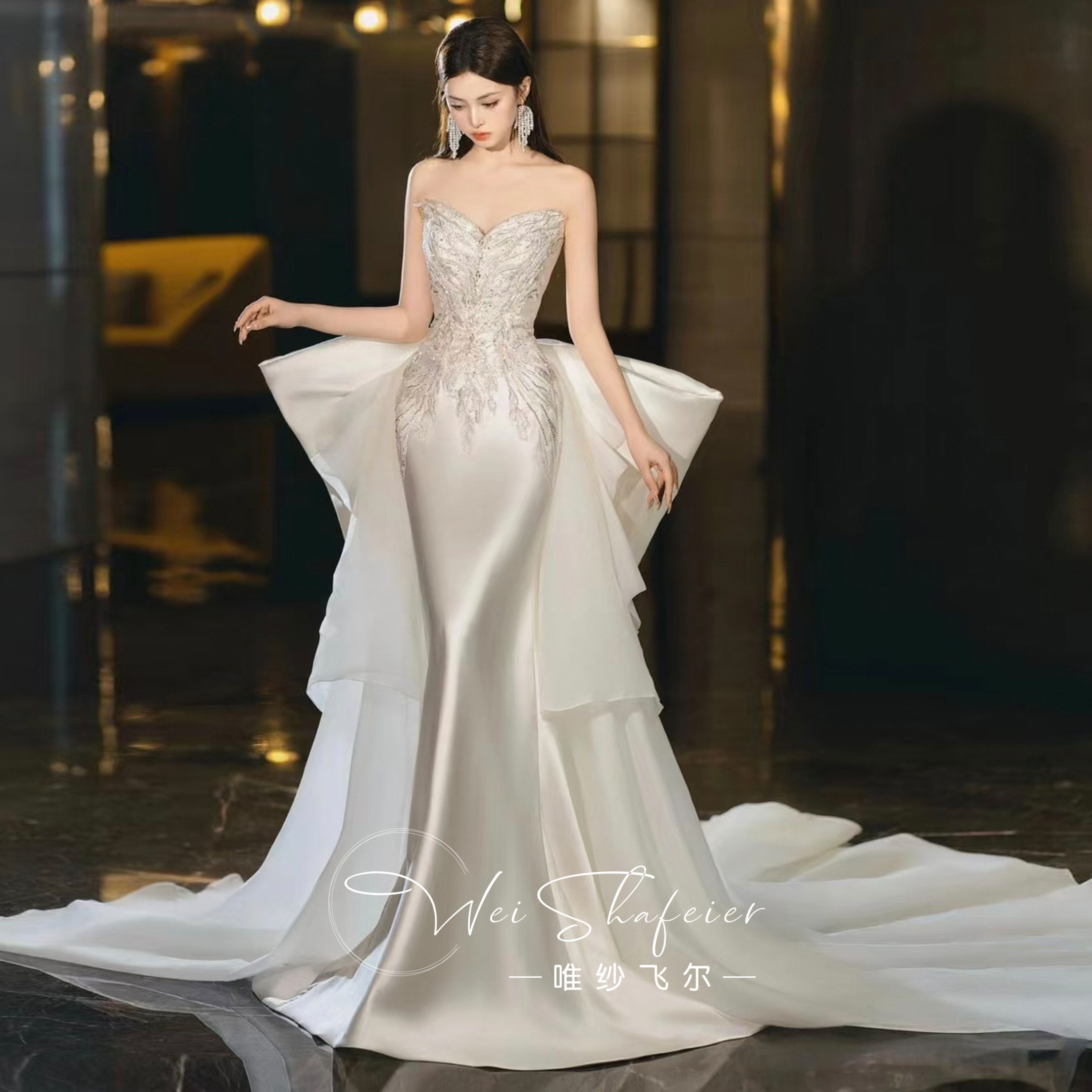 Атласное свадебное платье-топик bride 2025, новинка 2025, из основной пряжи, французское легкое роскошное платье для маленьких тостов высокого класса